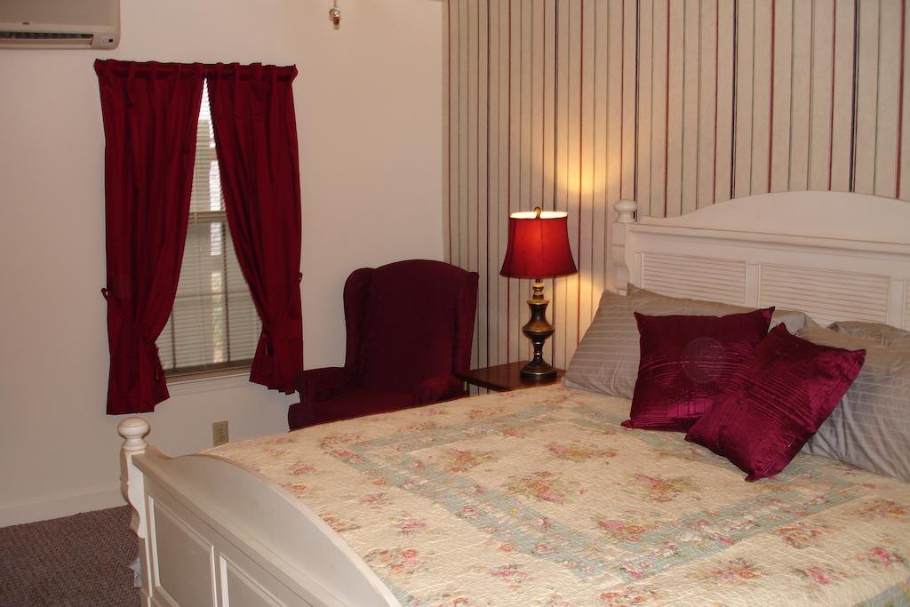 The Lattice Inn 몽고메리 객실 사진