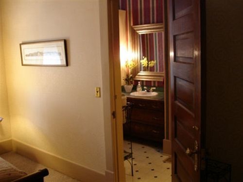 The Lattice Inn 몽고메리 외부 사진